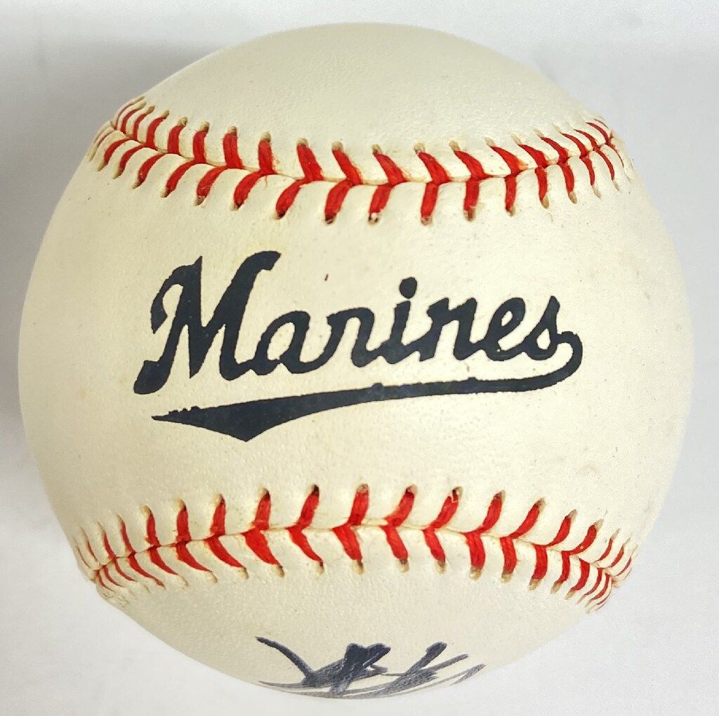 千葉ロッテマリーンズ 清水直行 直筆サインボール - メルカリ