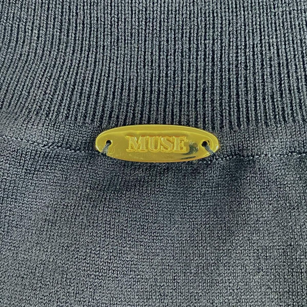 MUSE de DEUXIEME CLASSE ミューズデドゥーズィエムクラス 長袖セーター レディース ダークネイビー ハイネック オーバーサイズ 体型補正