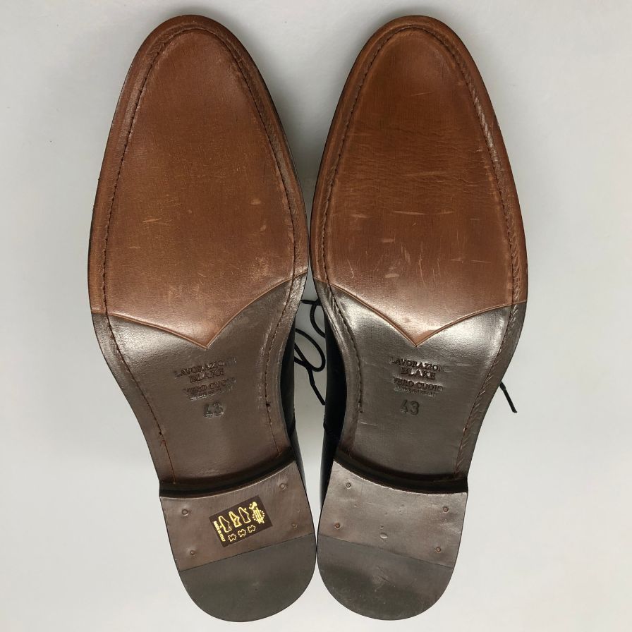 レザーシューズ