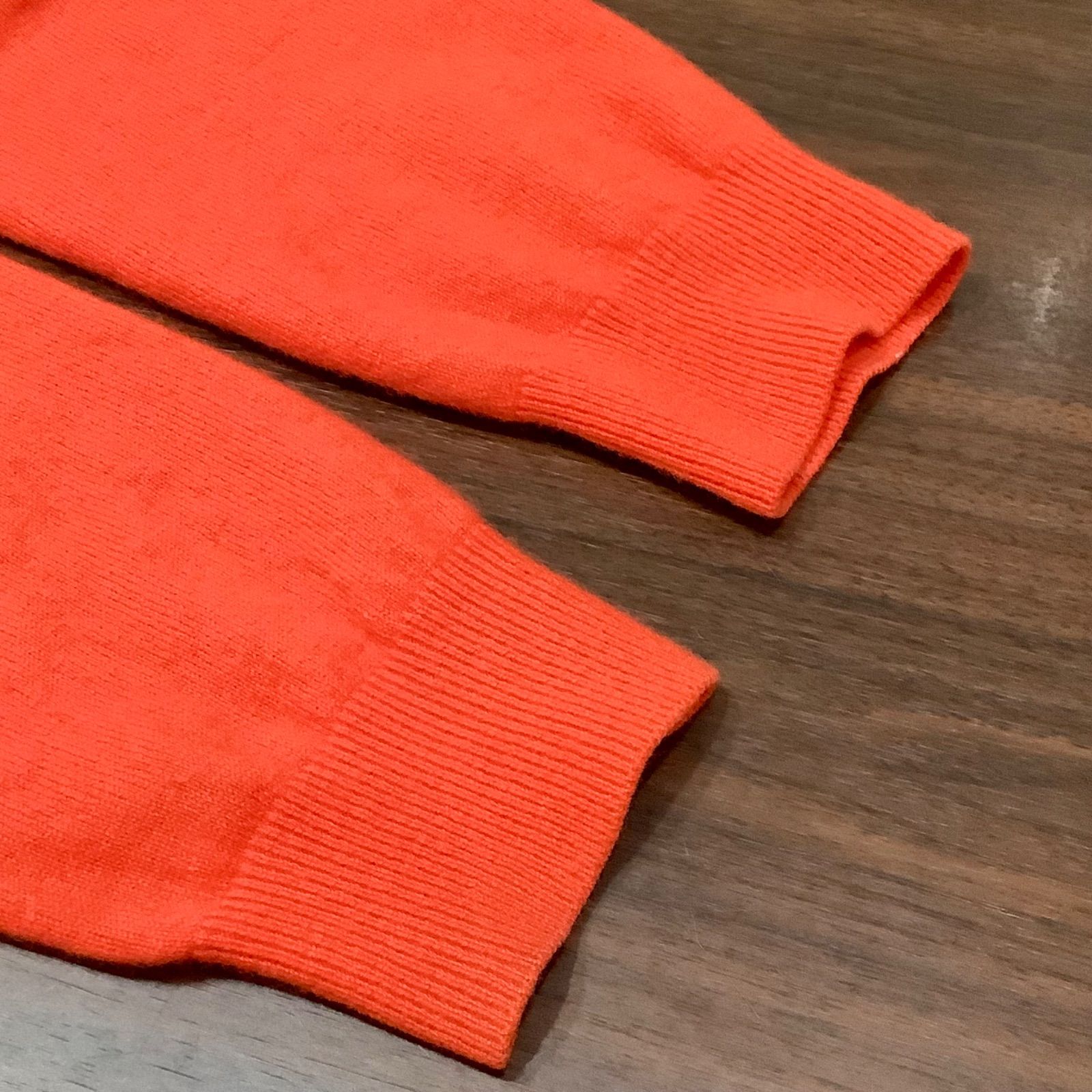 【美品】PEARLYGATES パーリー オレンジ セーター カシミア100% 美品】PEARLYGATES パーリー オレンジ セーター カシミア100% - メルカリ