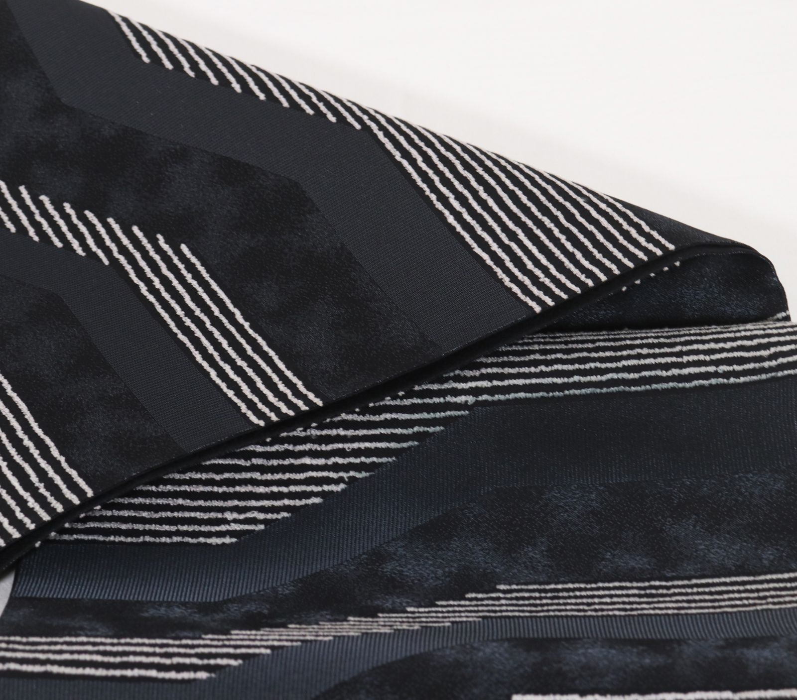  袋帯 正絹 紺 黒 緑 暈し モール刺繍横縞 Lサイズ F 8493 ♥品 レディース シルク ギフト セミフォーマル カジュアル 袋帯 帯