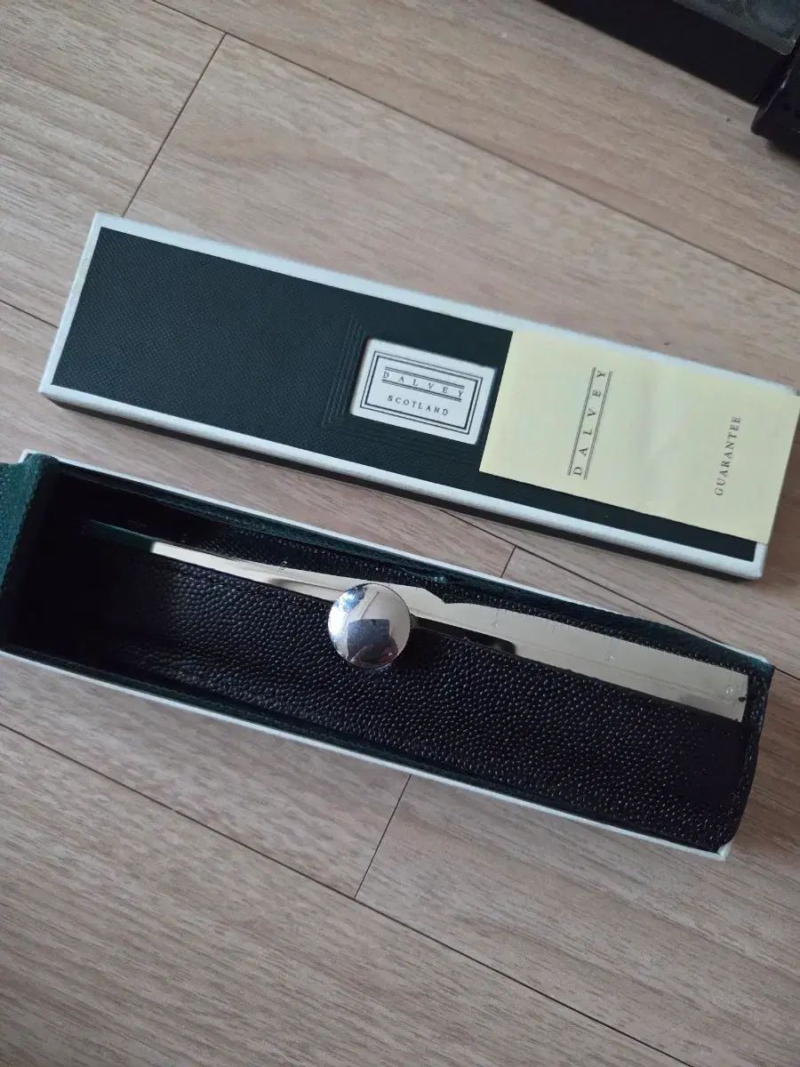 DALVEY スコットランド製