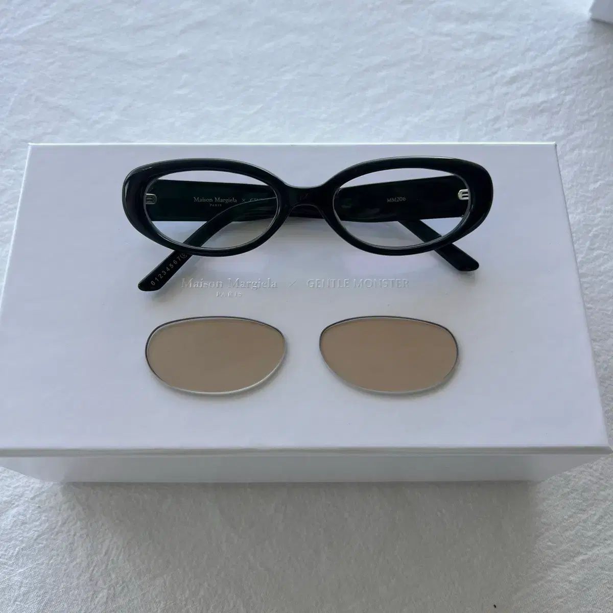 メゾンマルジェラ GENTLE MONSTER ジェントルモンスター MM 206 ブラック メガネ