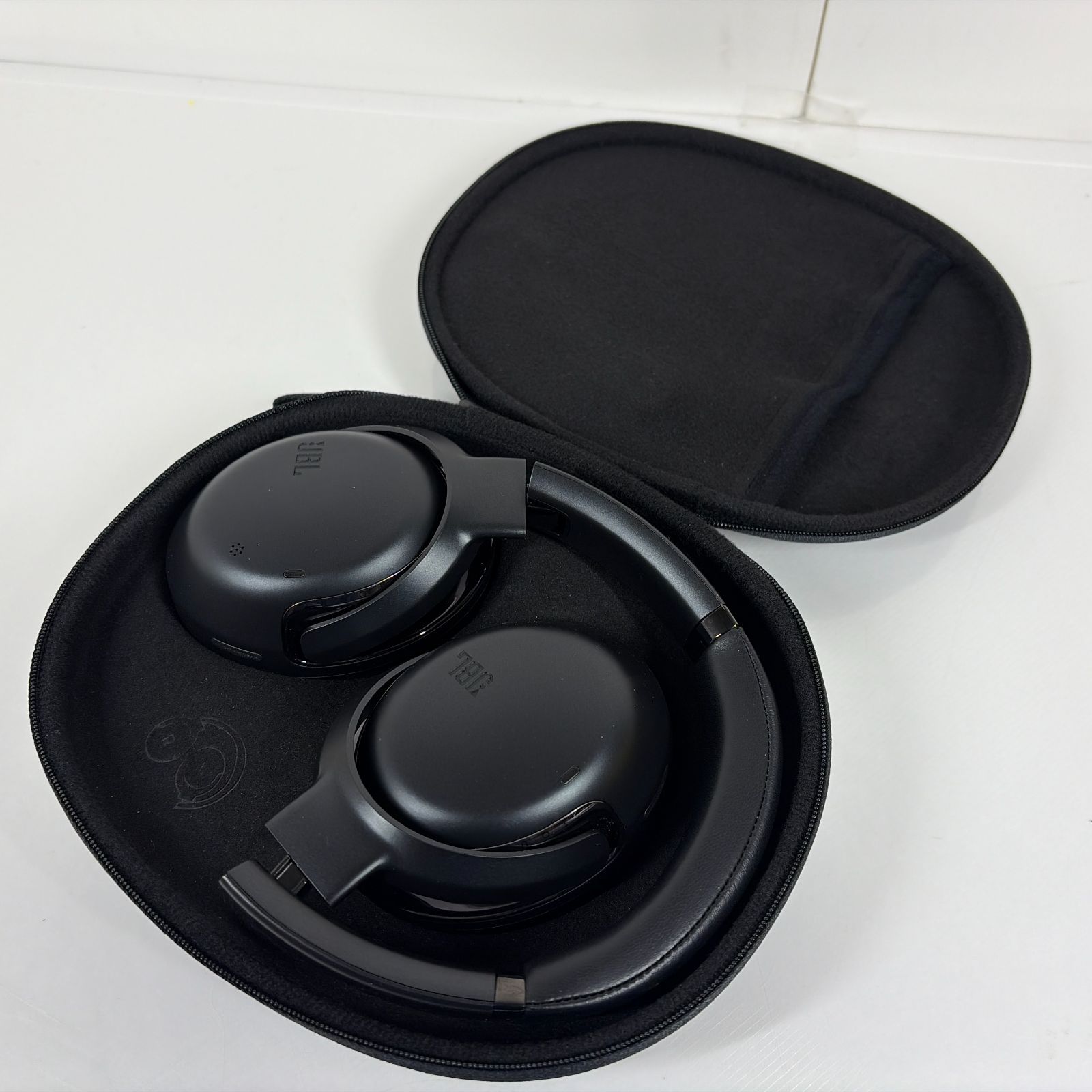 中古・美品】JBL Tour One M2 ワイヤレスヘッドホン - メルカリ