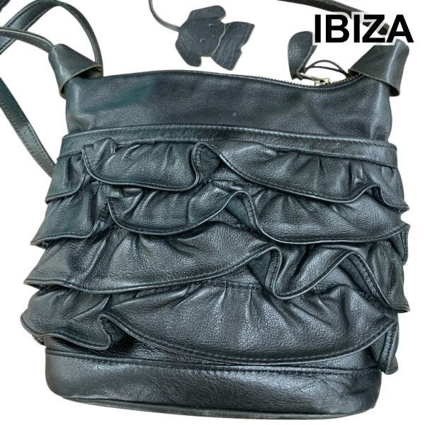 イビサ IBIZA ショルダーバック フリル ティアード 鞄 ファスナー開閉 ロゴタグ 黒 本革 リアルレザー レディース H 6 A 029