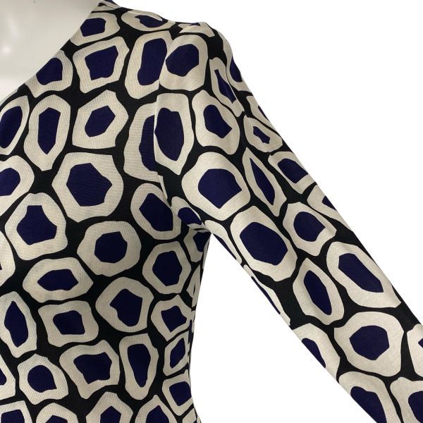 新品未使用　ダイアンフォンファステンバーグ　幾何学模様 長袖ワンピース ◇ ダイアンフォンファステンバーグ DIANE von FURSTENBERG 総柄