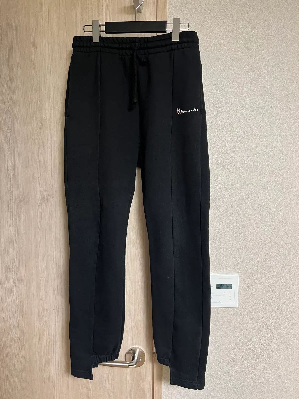 m VETEMENTS チャンピオン パロディ ジョガーパンツ ブラック