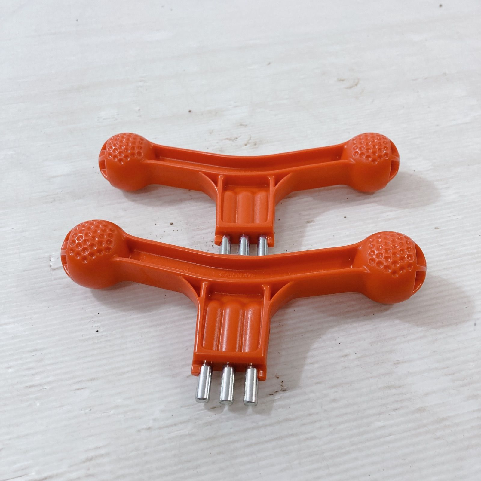 ゴム製タイヤチェーン