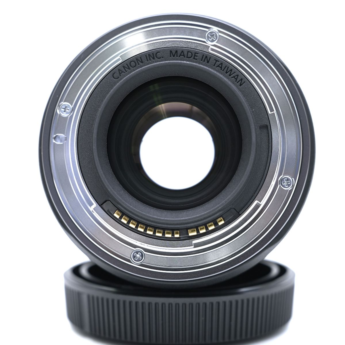 【美品】RF24mm F1.8 MACRO IS STM レンズフード付き RF24mm F1.8 MACRO IS STM 徹底レビューVol.1 外観・操作・AF編 - とるなら