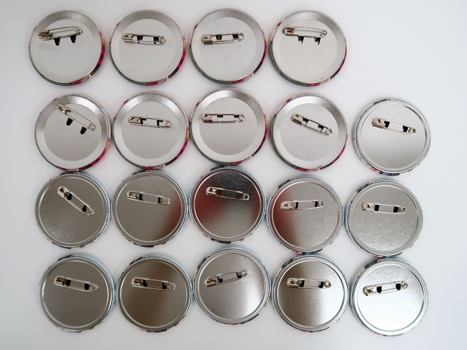 19個 アイドリッシュセブン 亥清悠 缶バッジ/ZONE OF OVERLAP/spoon