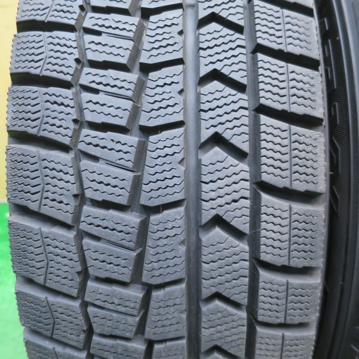  バリ溝 キレイ 9 5分 スタッドレス 195 65 R 16 ダンロップ ウインターマックス WM 02 ATECH シュナイダー 16インチ PCD 100 4 H ス 16インチ タイヤ ホイールセット