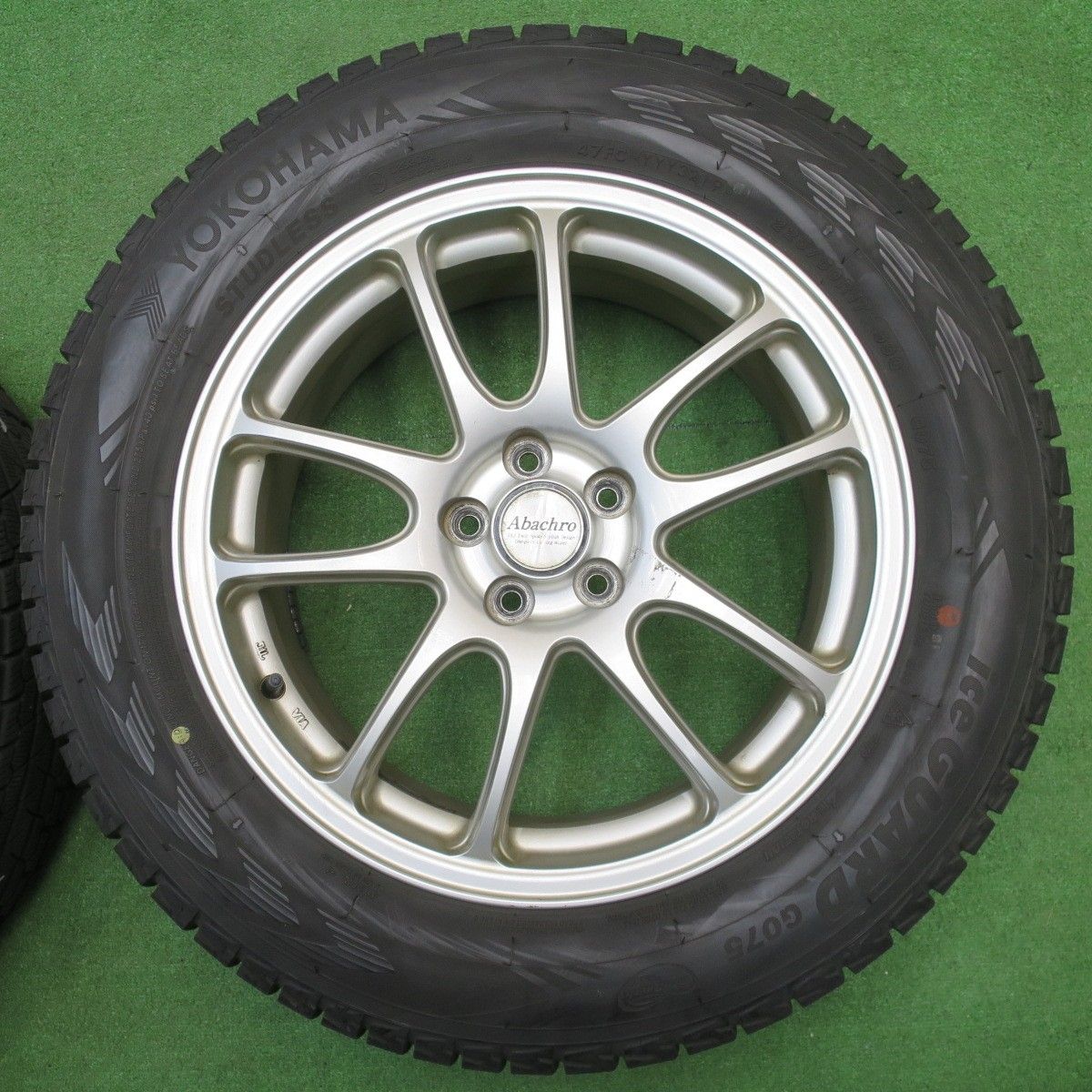 バリ溝 9分 フォレスター 等 225 60 R 17 スタッドレス ヨコハマ アイスガード G 075 Abachro アバクロ マナレイ 17インチ PCD 100 5 H ス