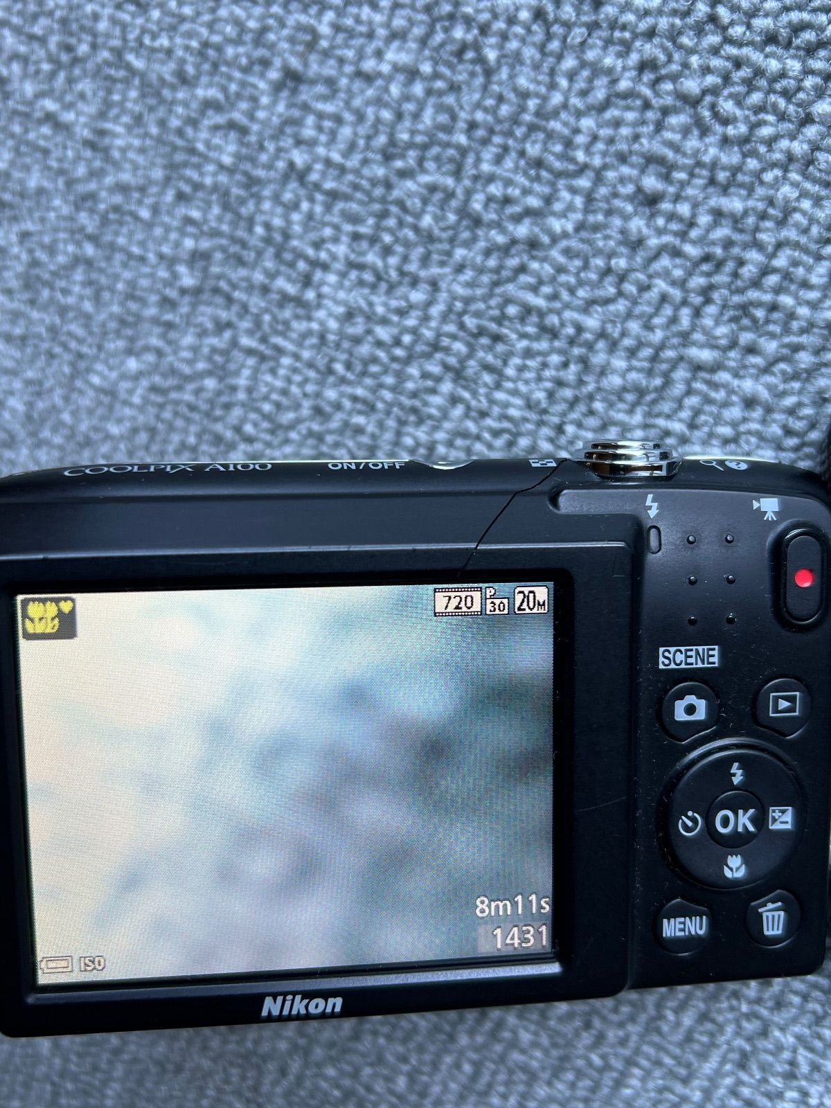 Nikon Coolpix A100 - メルカリ