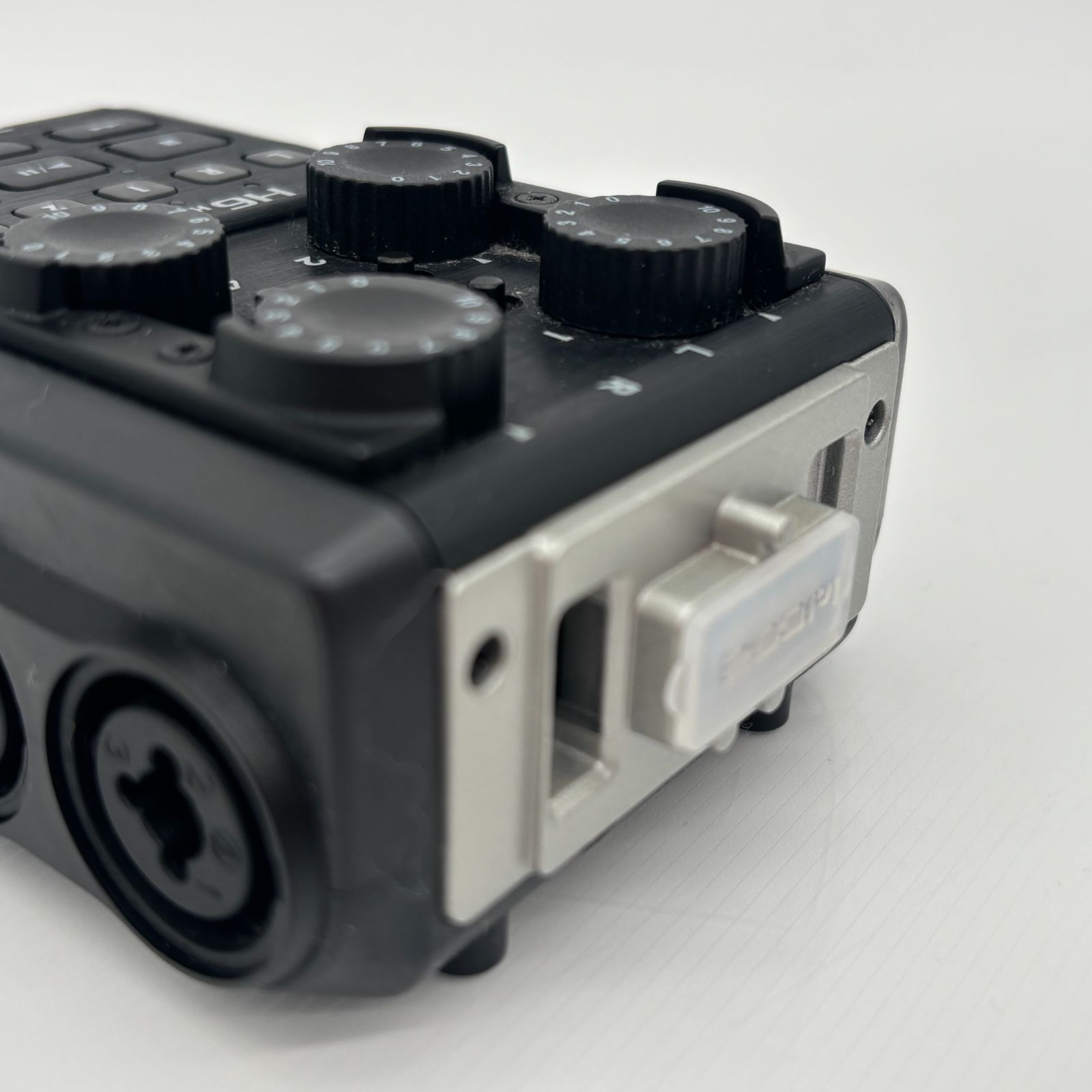 中古・美品】ZOOM H6 ハンディレコーダー - メルカリ