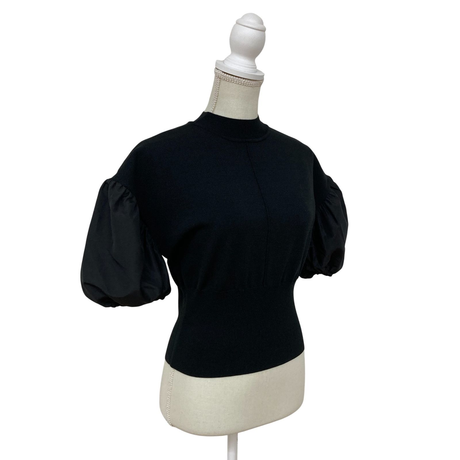 週末セール　美品　タグ付き　GALLEST カラーニット 半袖 ☆美品 GALLEST ギャレスト 黒 半袖 ニット・セーター XXS以下 PSP21