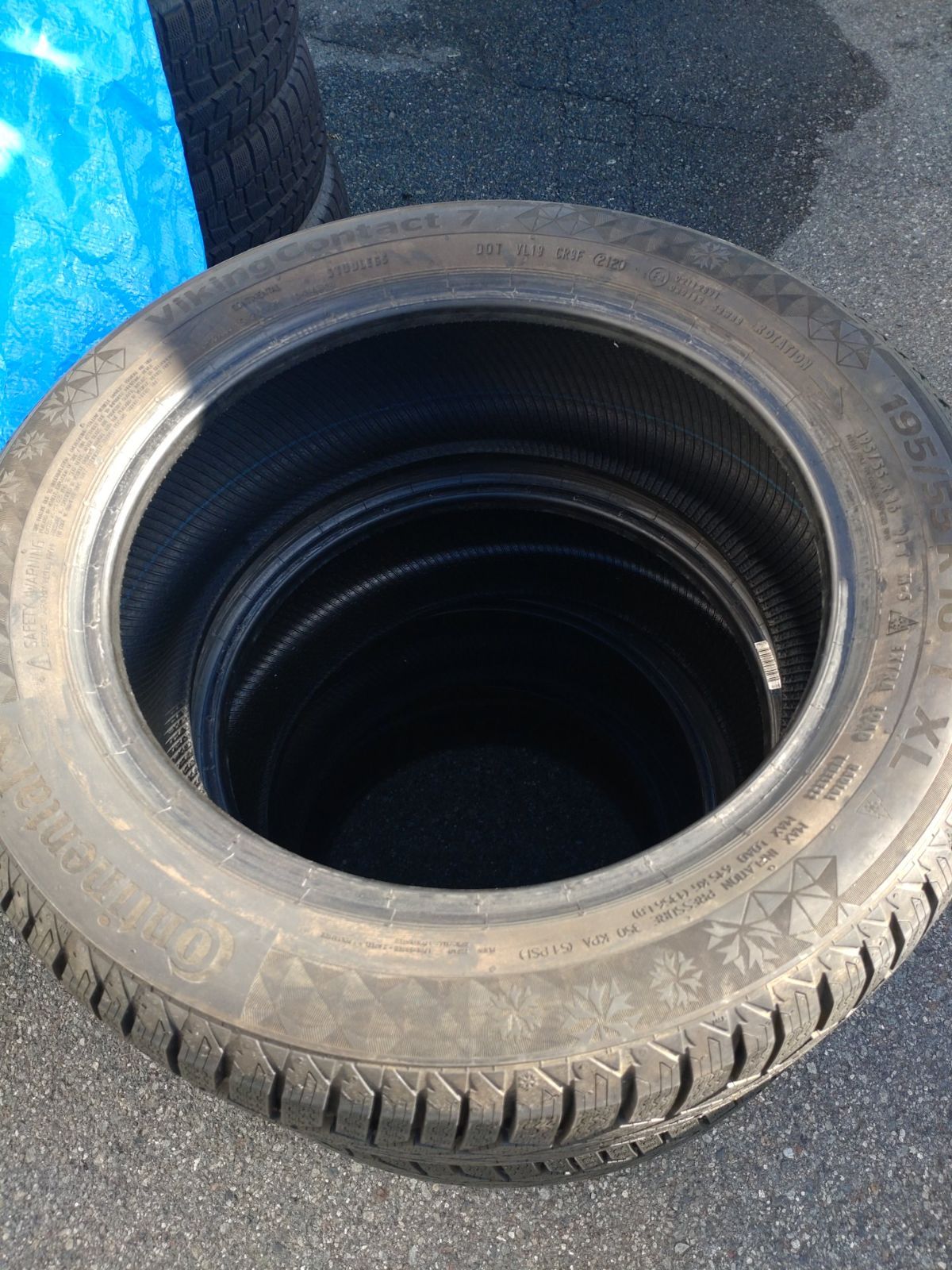 2020年 コンチネンタル バイキングコンタクト7 Continental vikingcontact 7 195|55 R 16 91 T スタッドレスタイヤ 4本