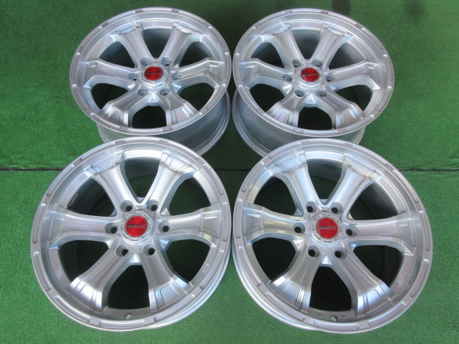 ランクルプラド用ホイール ビックウェイ Ｂ-ＭＵＤ K 8 J-18 6 H 139.7 25 トヨタ車平座ナット対応モデルになります♪