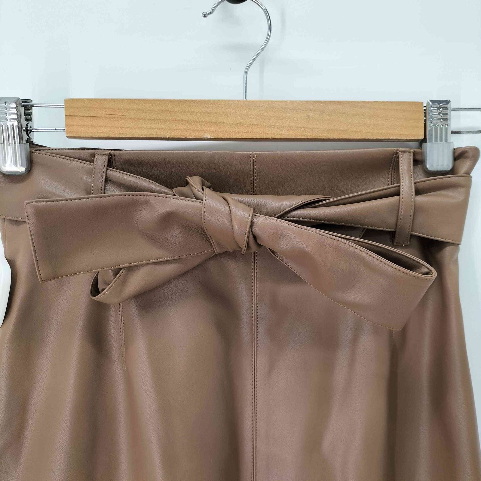 Theory フェイクレザー　A ラインスカート Theory フェイクレザーA ラインスカート