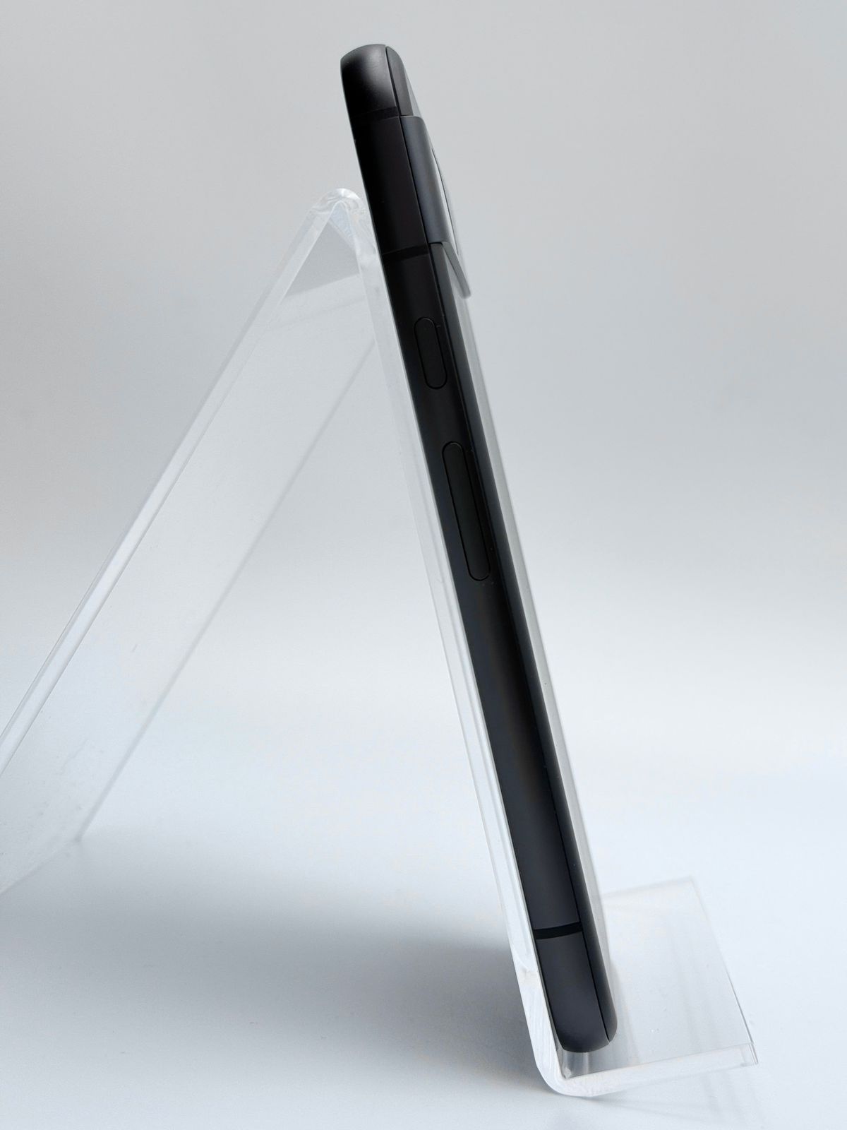  A Google Pixel 8 128 GB Obsidian SIMフリー 白ロム スマートフォン本体 スマートフォン 携帯電話