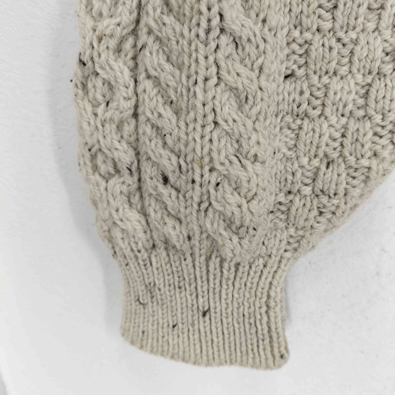 ユーズドフルギ USED古着 MADE IN IRELAND フィッシャーマンニット