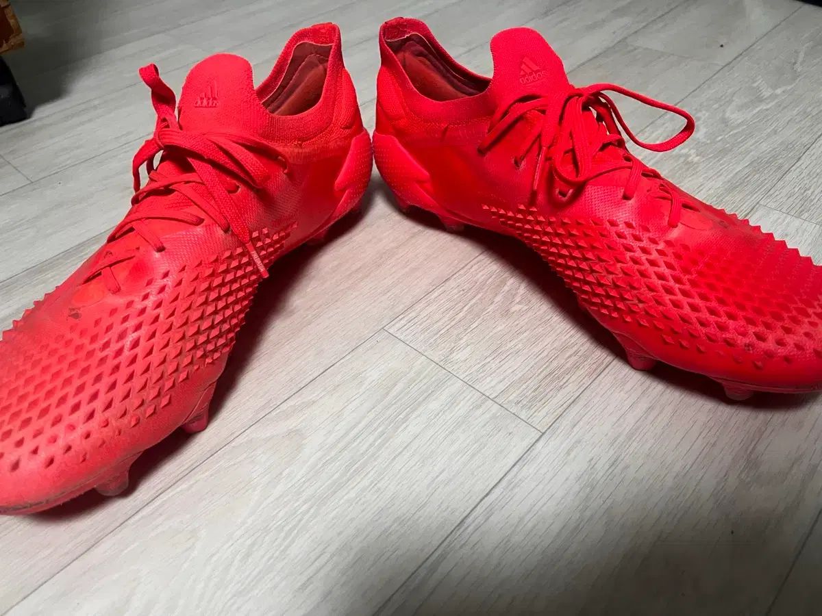 アディダス プレデター プリック 1 275 フットサルシューズ シューズ サッカー フットサル