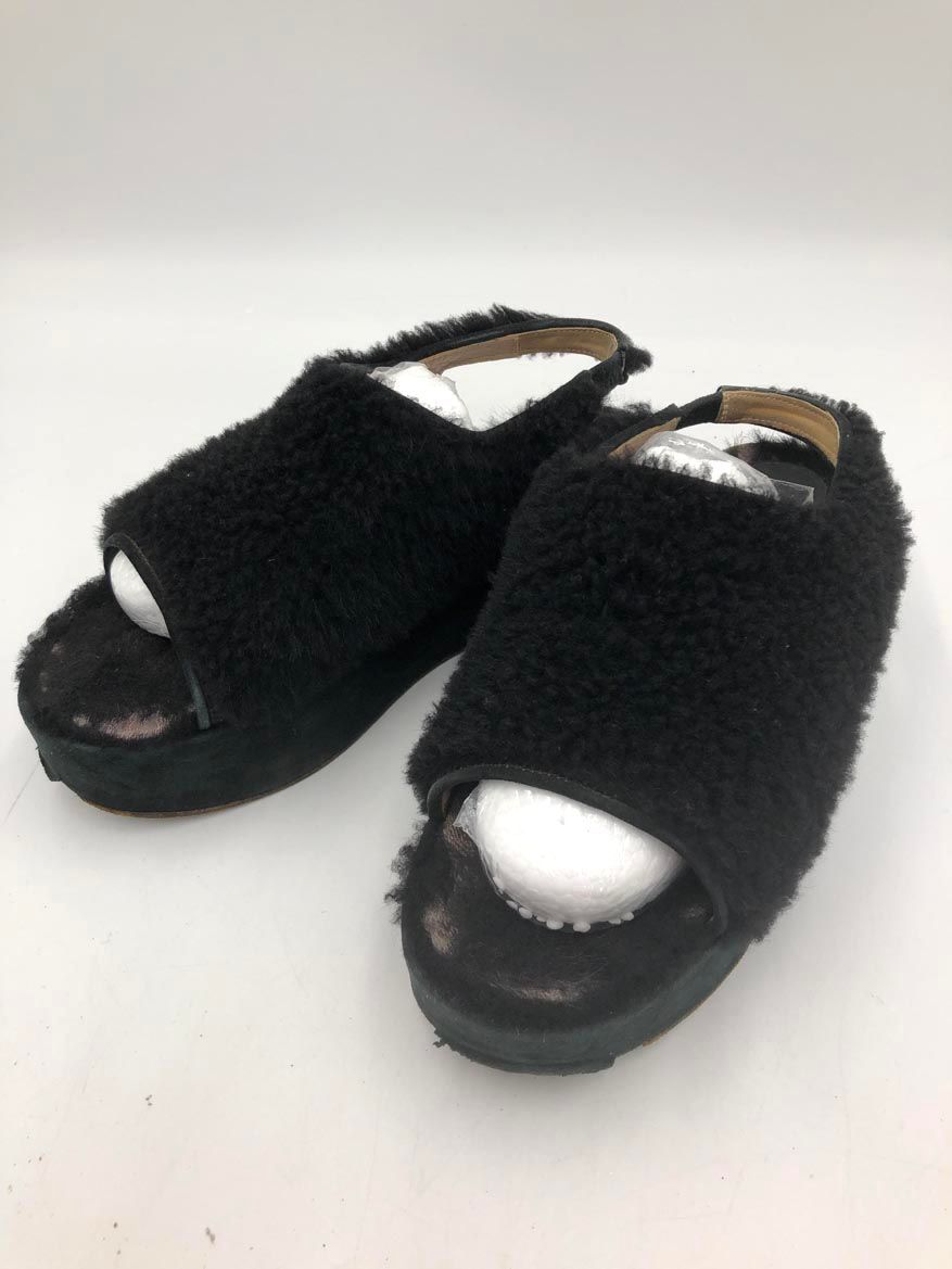 【美品】PELLICO SUNNY ムートン　ミュール　サボ　ボア　黒 PELLICO SUNNY ペリーコサニー ボア サンダル 黒 ◇□◎レディース