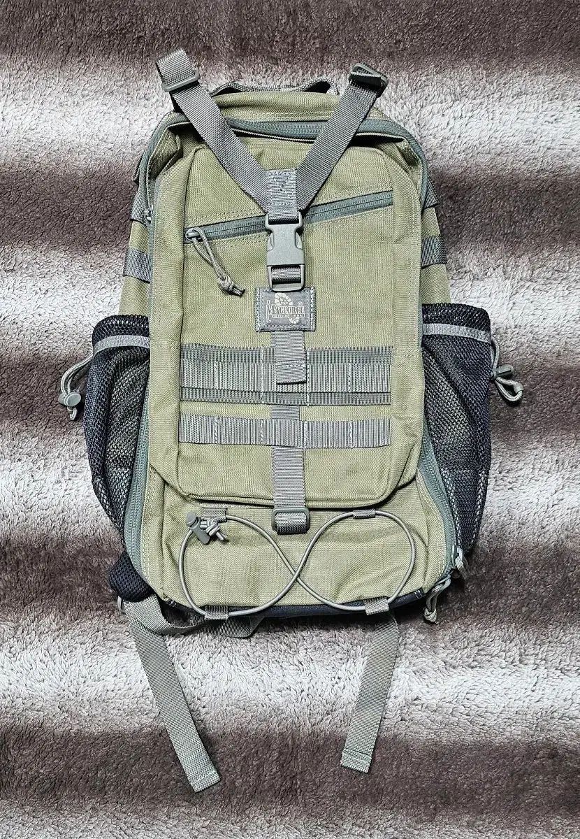 MAGFORCE マグフォース ブルー ルー ジェイ JAY ジョンソン バックパック