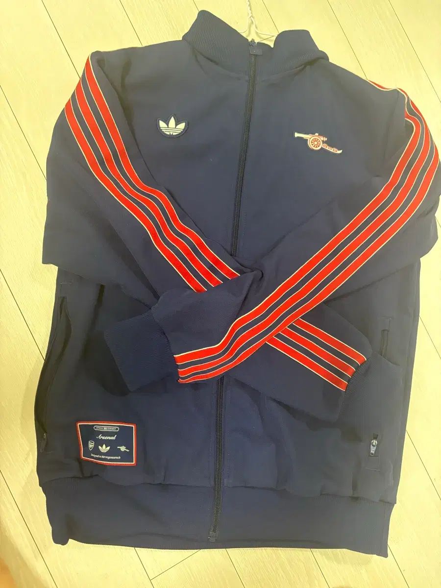 アディダス アーセナル コラボ ジャージ