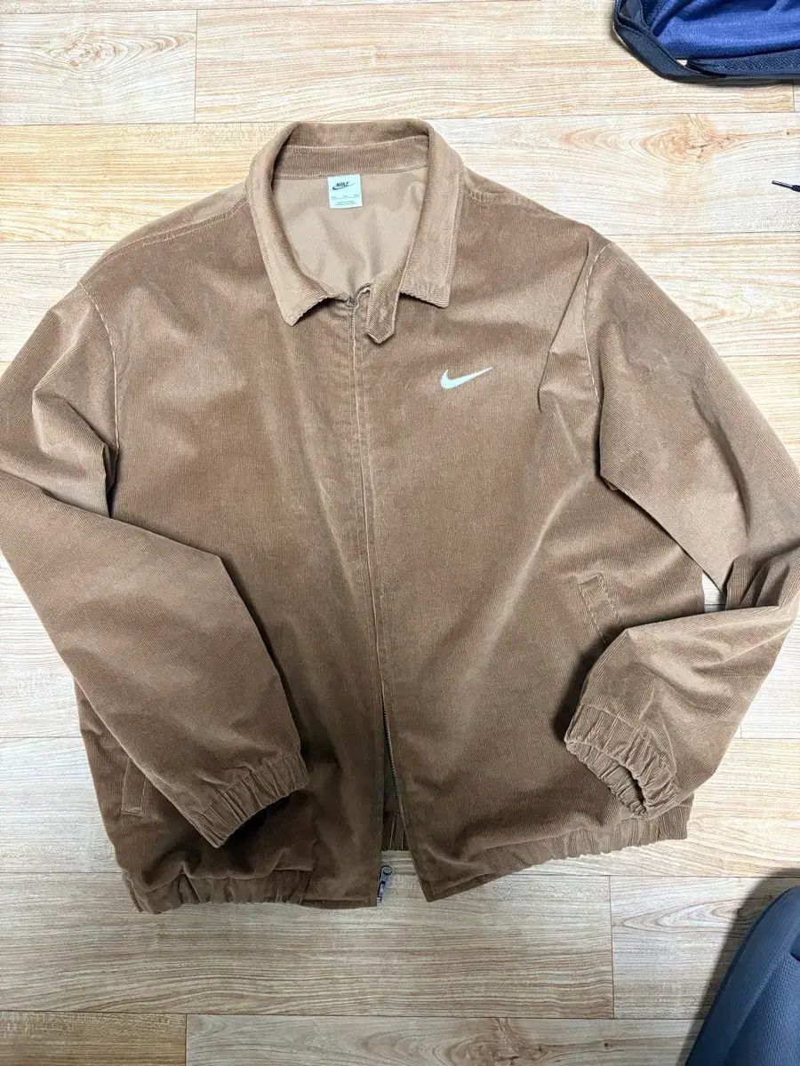ナイキ コーデュロイ ジャケット ブラウン