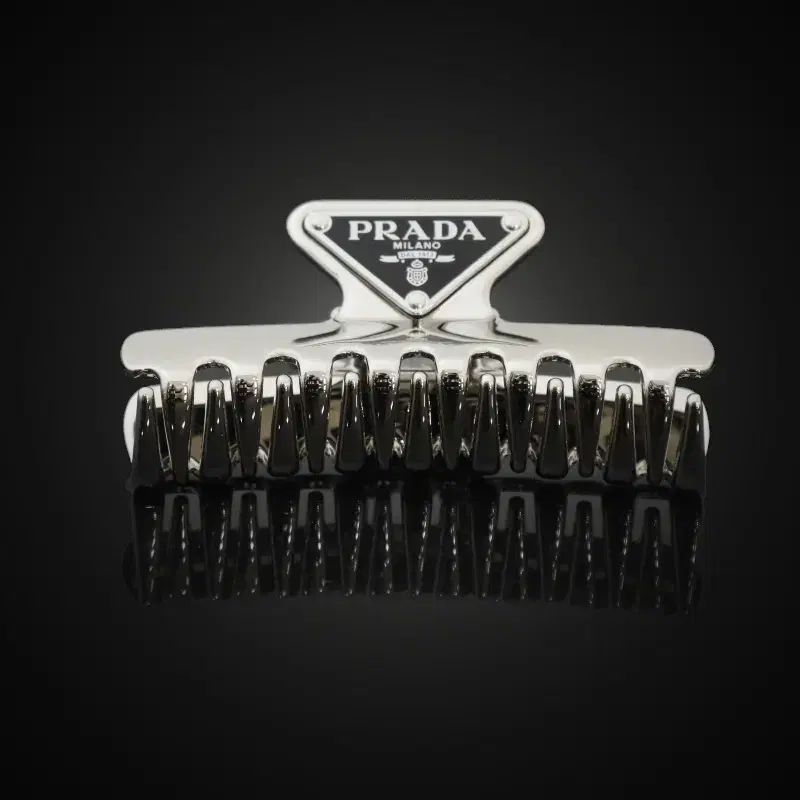 PRADA プラダ メタル ヘアクリップ