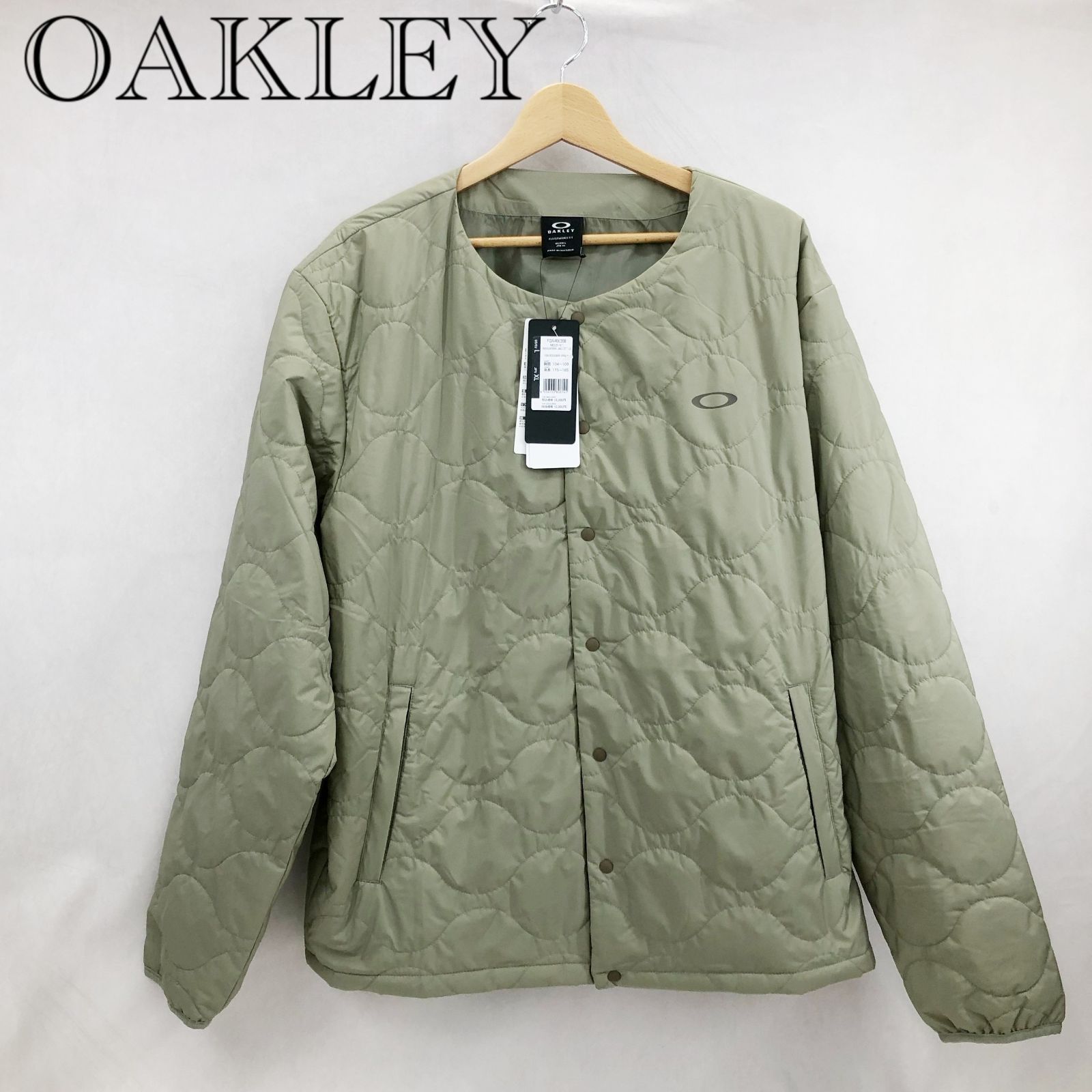 未使用に近い タグ付き 極美品 OAKLEY オークリー FOA408208 