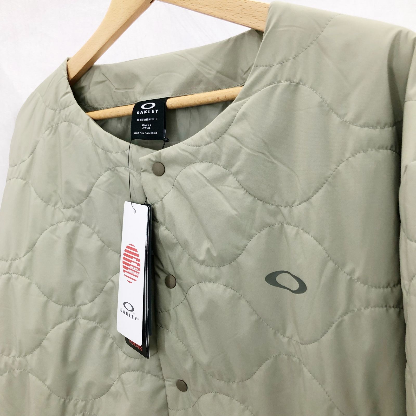 未使用に近い タグ付き 極美品 OAKLEY オークリー FOA408208 
