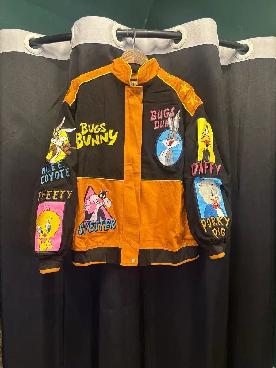 ルーニーチューン キャラクターパッチ ブラック アウター