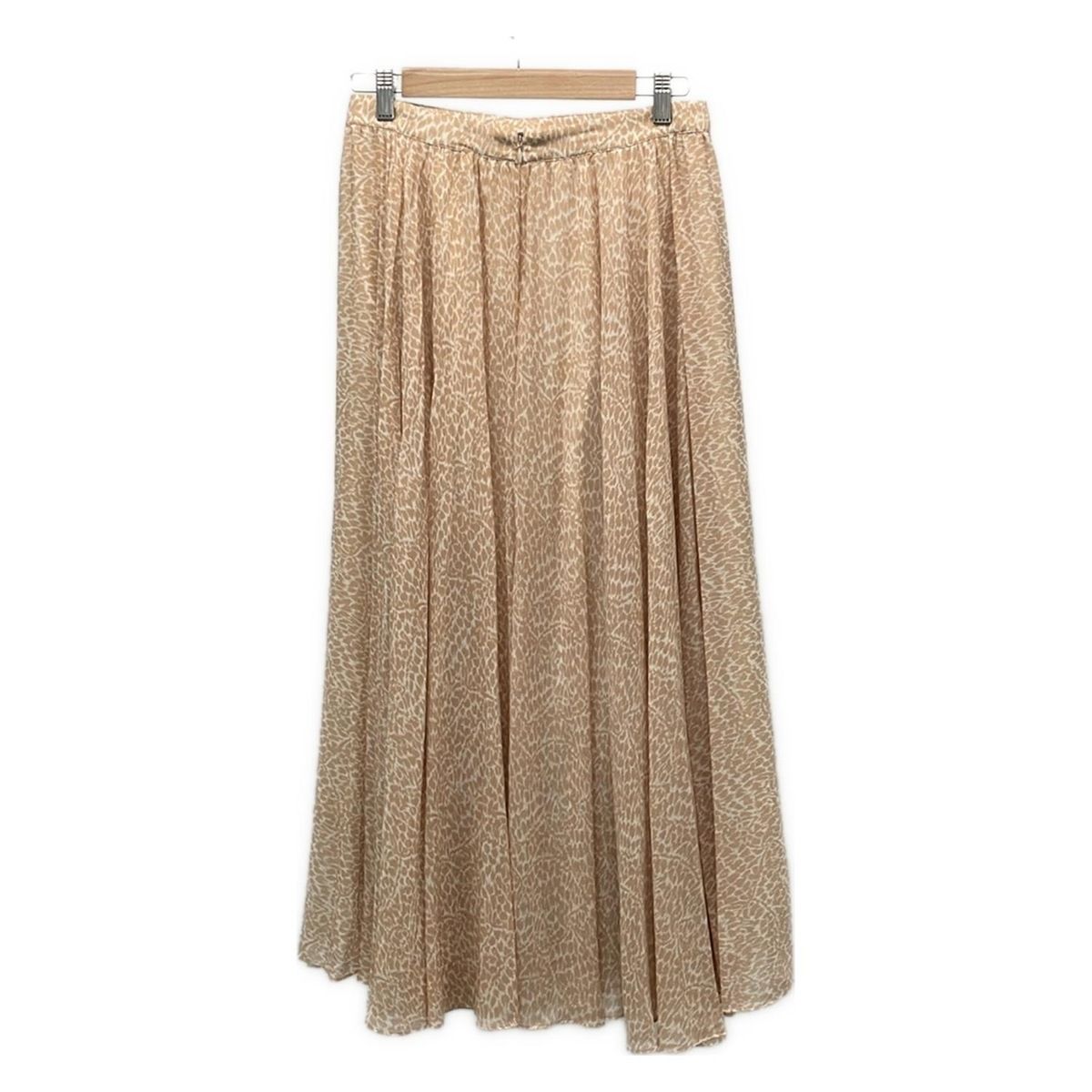 theory luxe セオリーリュクス プリーツ スカート ベージュ theory luxe(セオリーリュクス) ロングスカート サイズ038 M