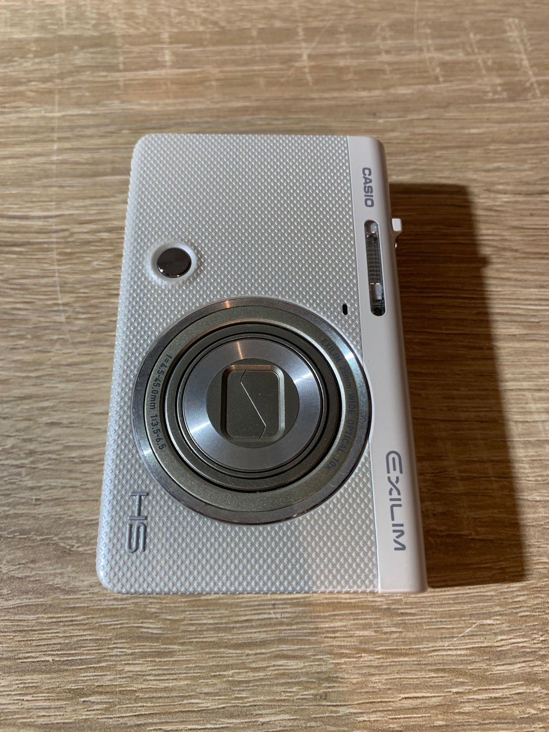 【生産終了・レア】CASIO EXILIM EX-ZR70 ホワイト デジカメ 美品】 CASIO EXILIM EX-ZR70 ホワイト