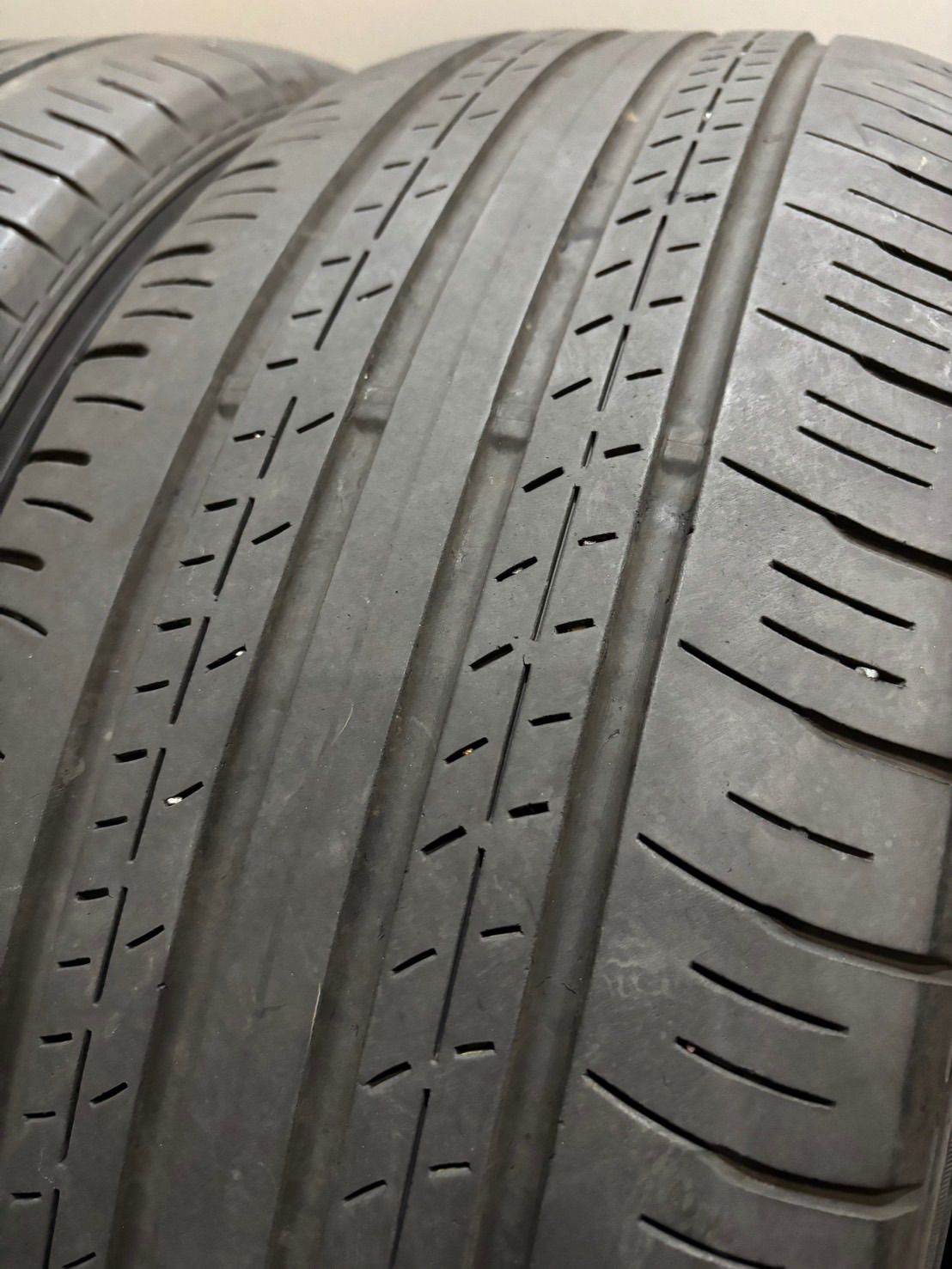  225 60 R 18 DUNLOP PT 30 20年製 夏タイヤ サマータイヤ 4本 ダンロップ ハリアー RAV 4 エクストレイル 南8 L 239 18インチ サマータイヤ ノーマルタイヤ