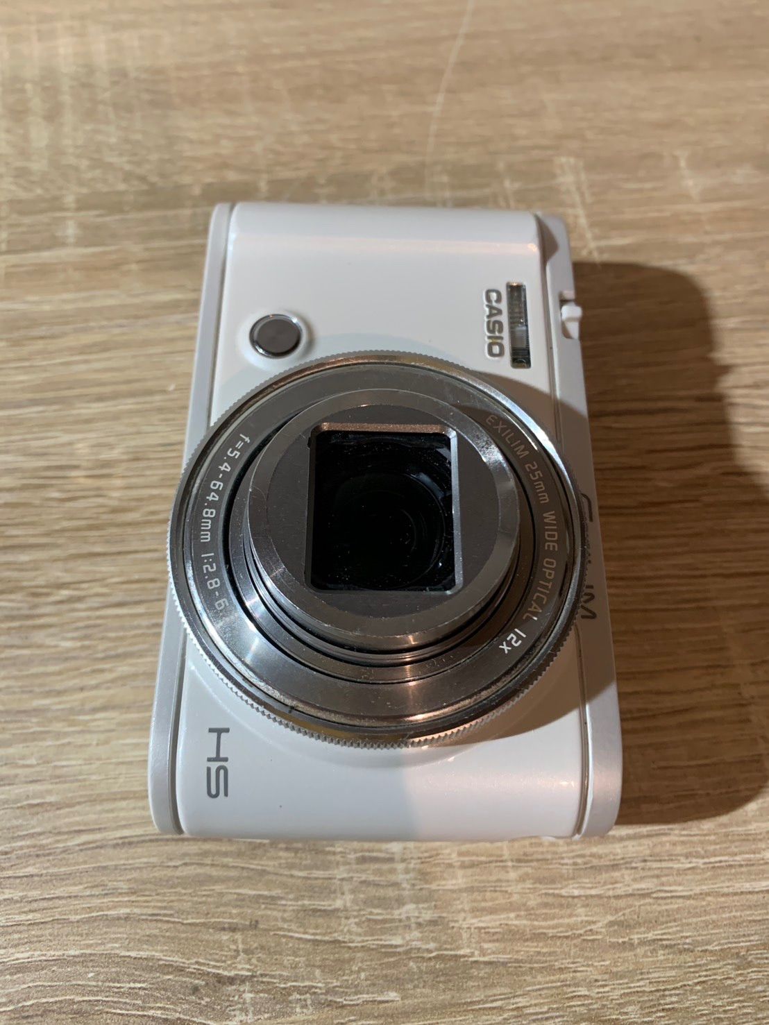7538 Casio EXILIM EX ZR 3200 ホワイト デジカメ 品