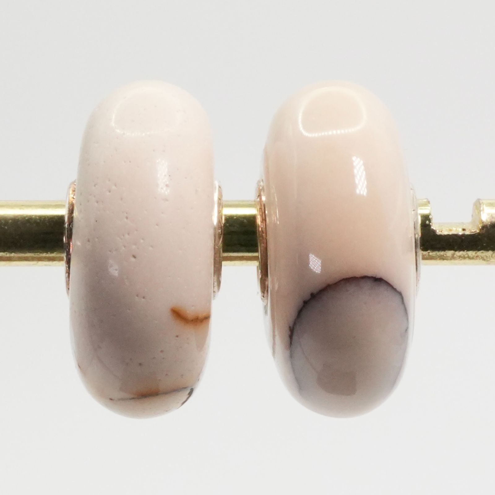 トロールビーズ 天然石 ホワイトストーン ビーズ/25-2645 - メルカリ