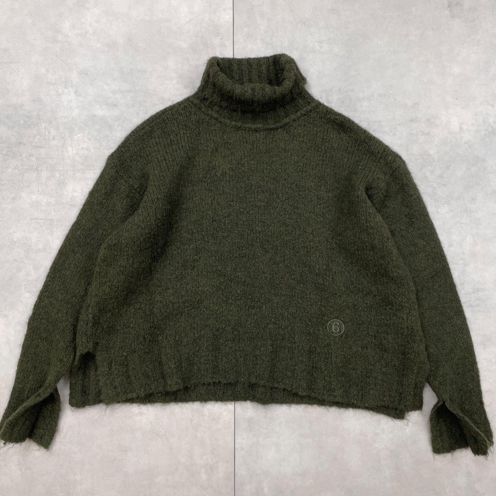 MM6 メゾンマルジェラ ニットトップス オーバーサイズ タートルネック