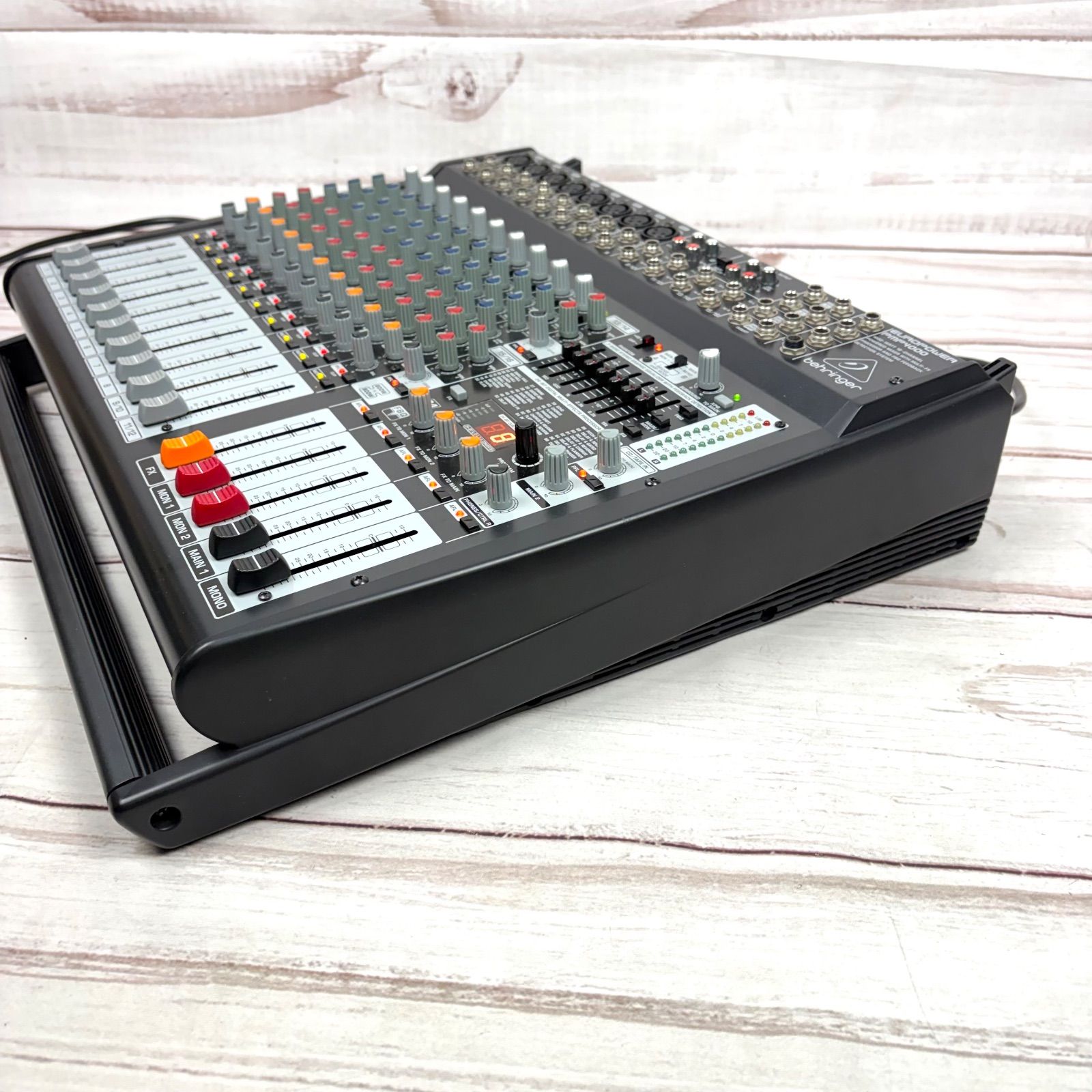 BEHRINGER EUROPOWER PMP4000 ベリンガー パワード ミキサー - メルカリ