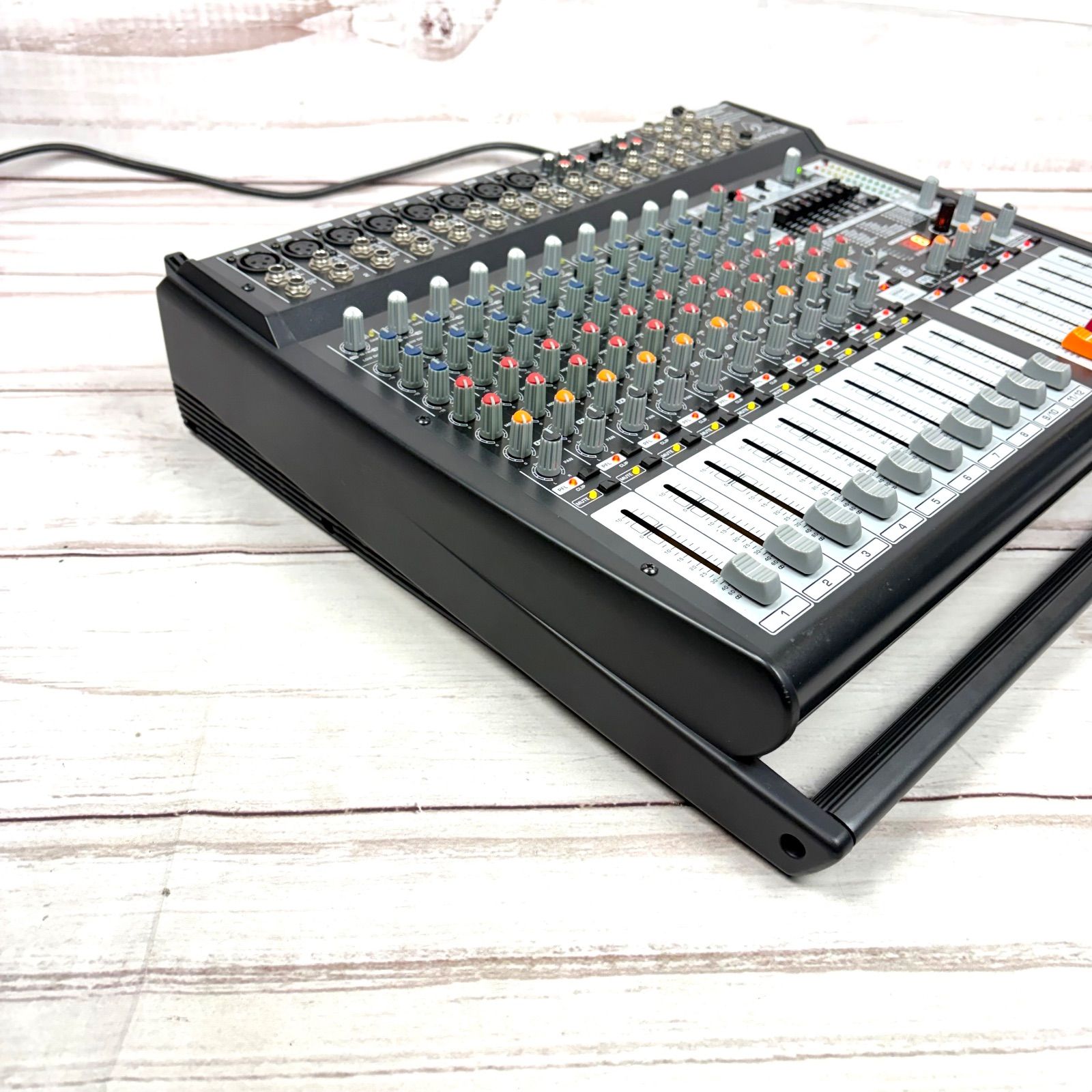 BEHRINGER EUROPOWER PMP4000 ベリンガー パワード ミキサー - メルカリ