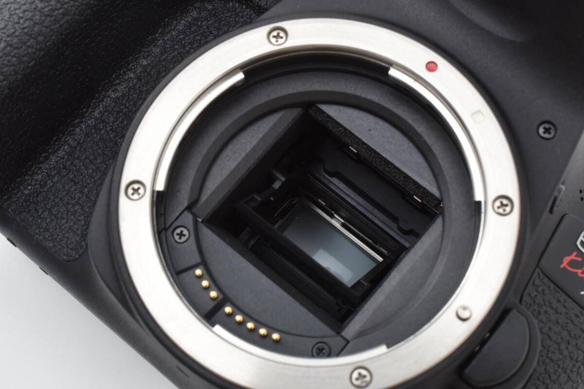  上品 キヤノン CANON EOS KISS X 9 i ボディ YMA 9233＃38 デジタル一眼レフ デジタルカメラ