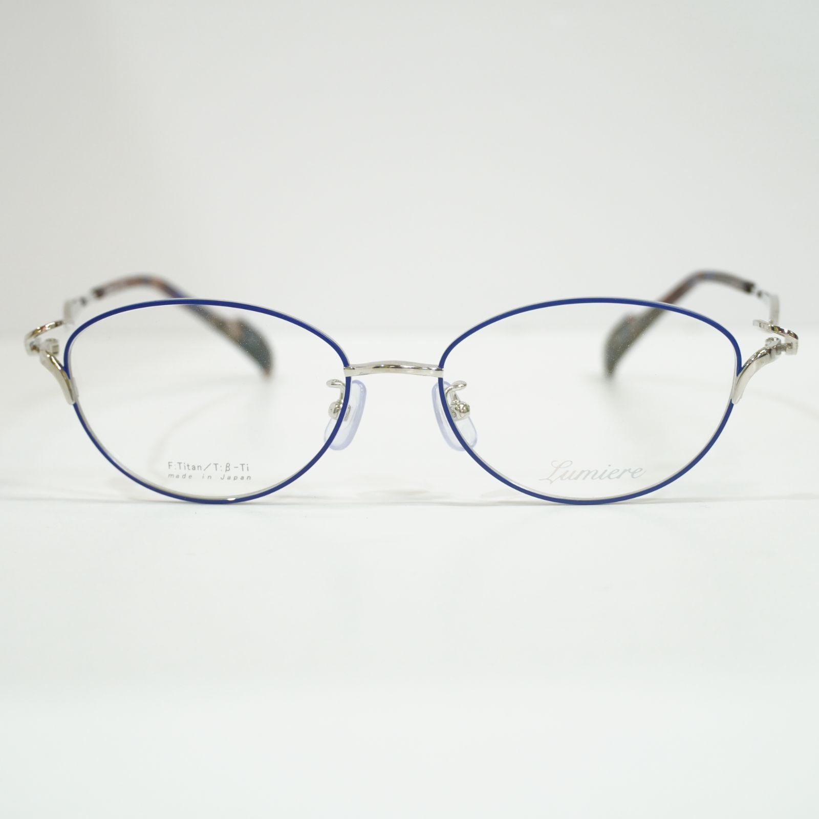 ♥ 鮮やかなブルーとシルバーのメガネフレーム 日本製 βチタンで軽い