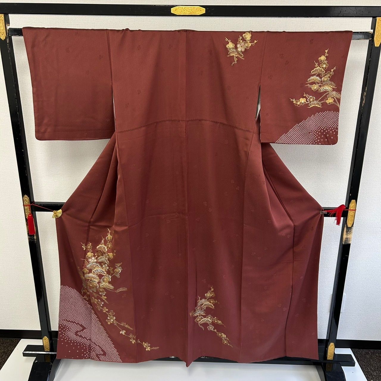 付け下げ 正絹 紋なし 絞り 金彩 紗綾形 美しい花草 袷 着物 MK-2783