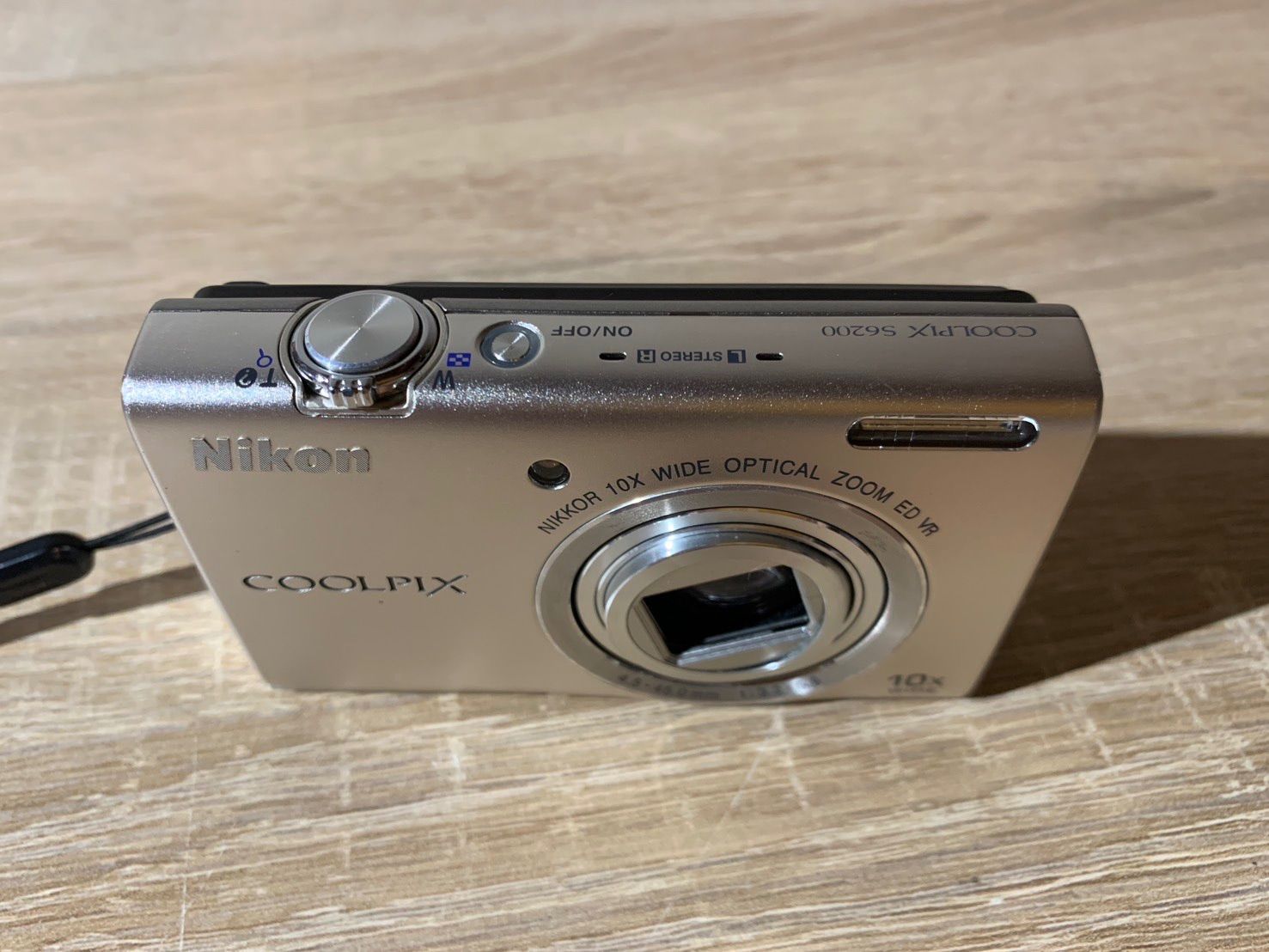 7554 Nikon COOLPIX S6200 シルバー デジカメ - メルカリ