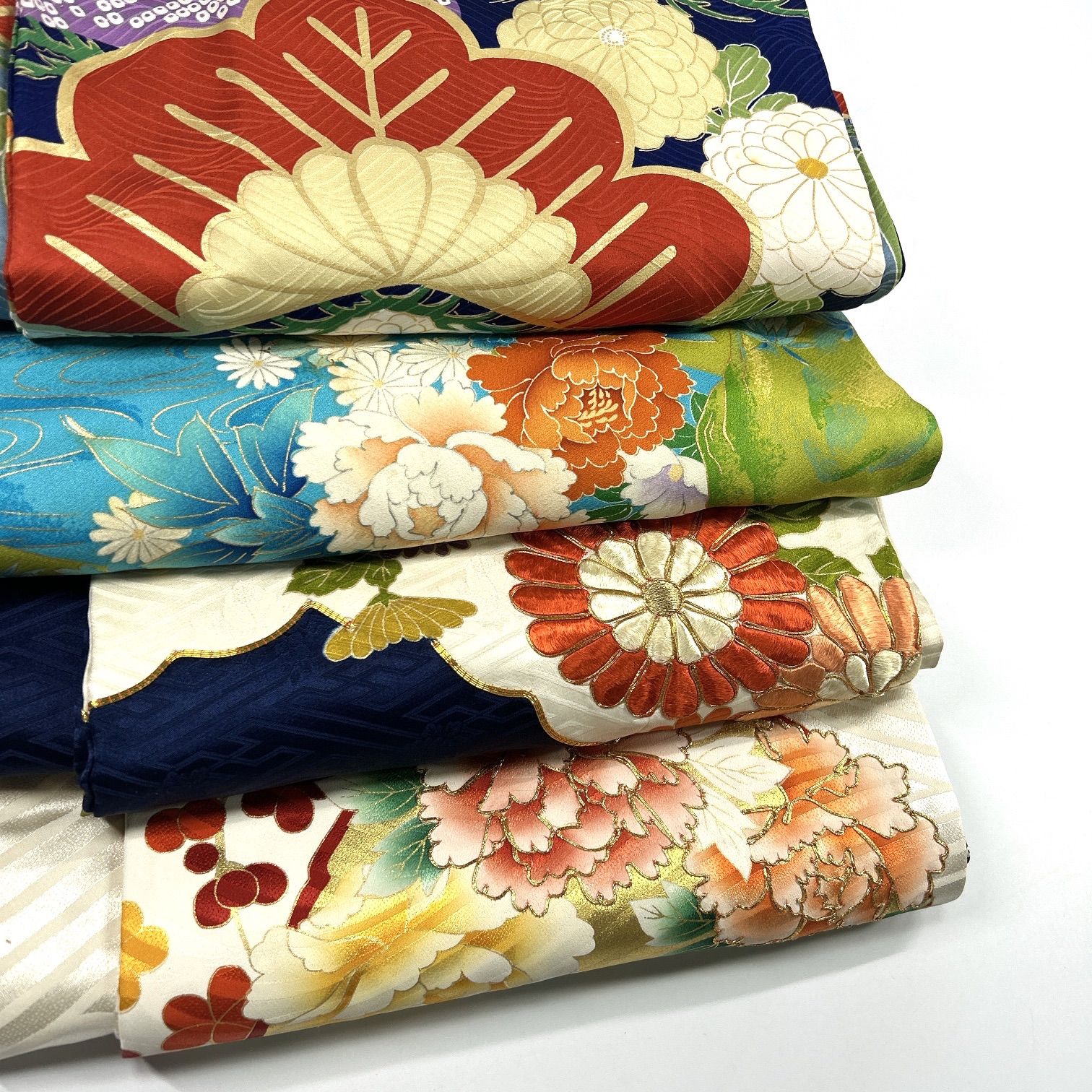 振袖 4枚 正絹 着物まとめ売り 同梱購入歓迎 リメイク用 着付け練習用