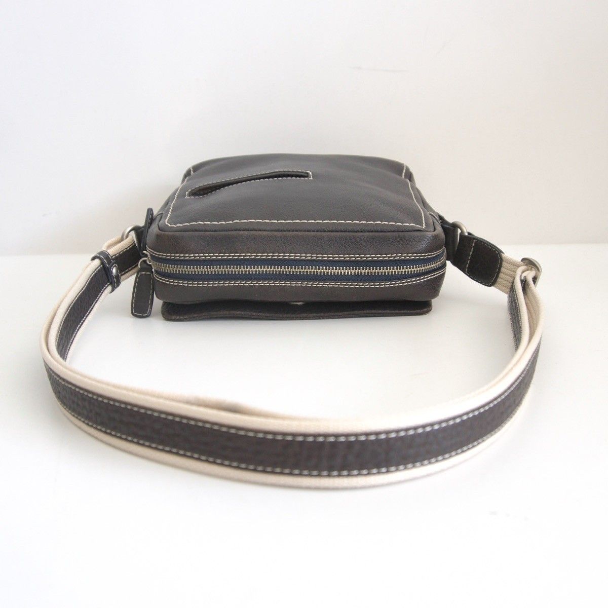 限定色/ネイビー】【土屋鞄 トーンオイルヌメ ジップトップ ショルダー