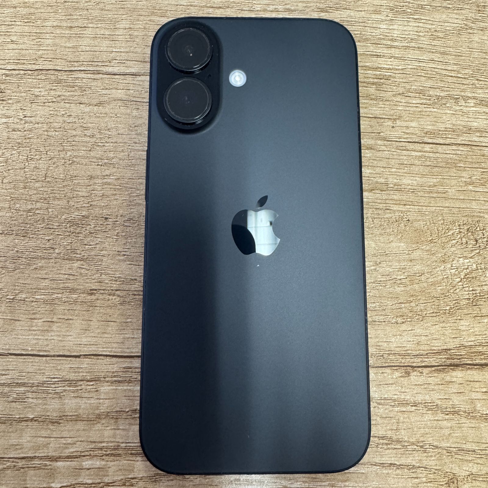 画面割れ】iPhone16 128GB AppleSIMフリー版 - メルカリ