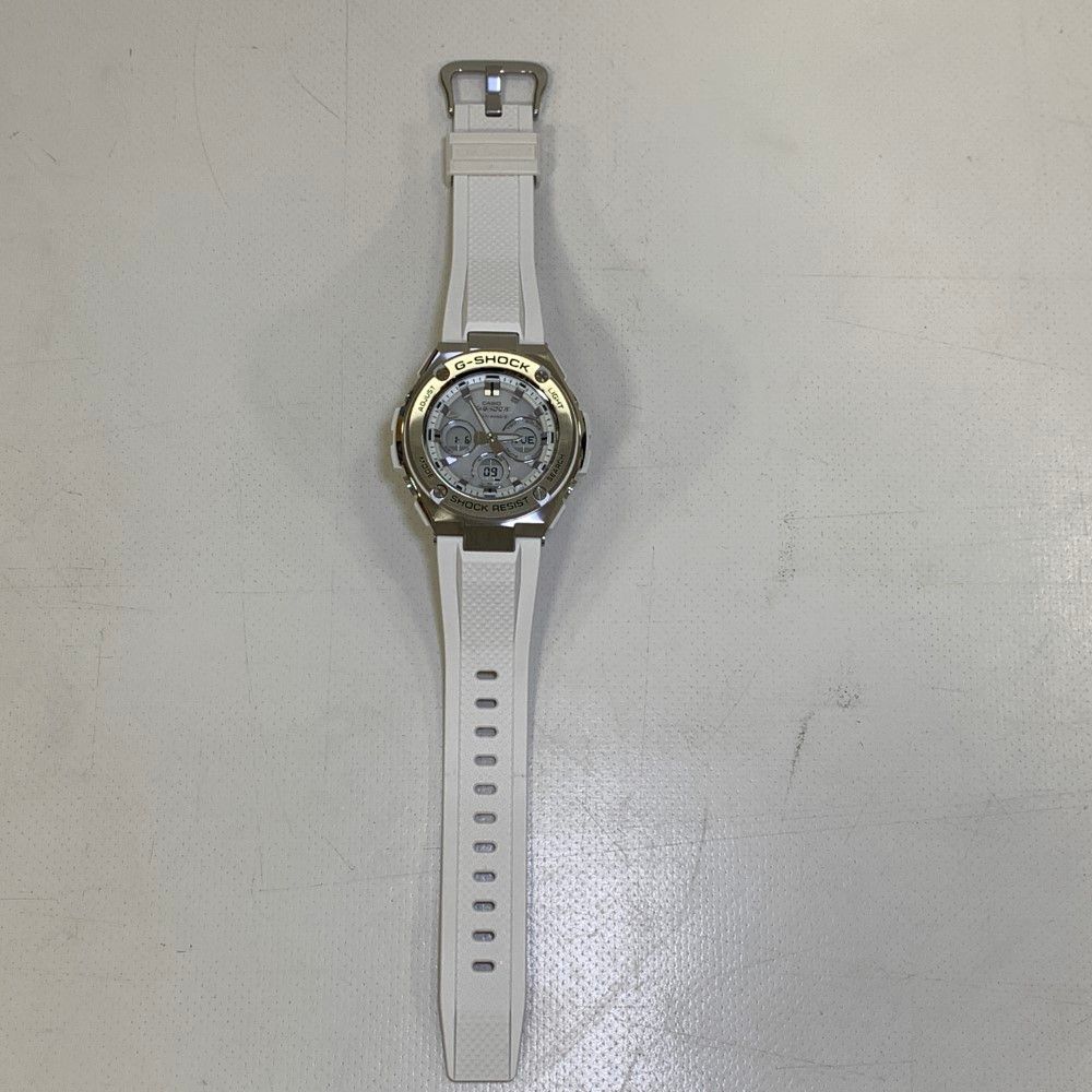  07 w 51193 CASIO G-SHOCK GST-W 310-7 AJF G-STEEL ソーラー充電 電波時計 メンズ腕時計 ホワイト文字盤 ステンレスベゼル 品 腕時計 ラバーベルト 時計