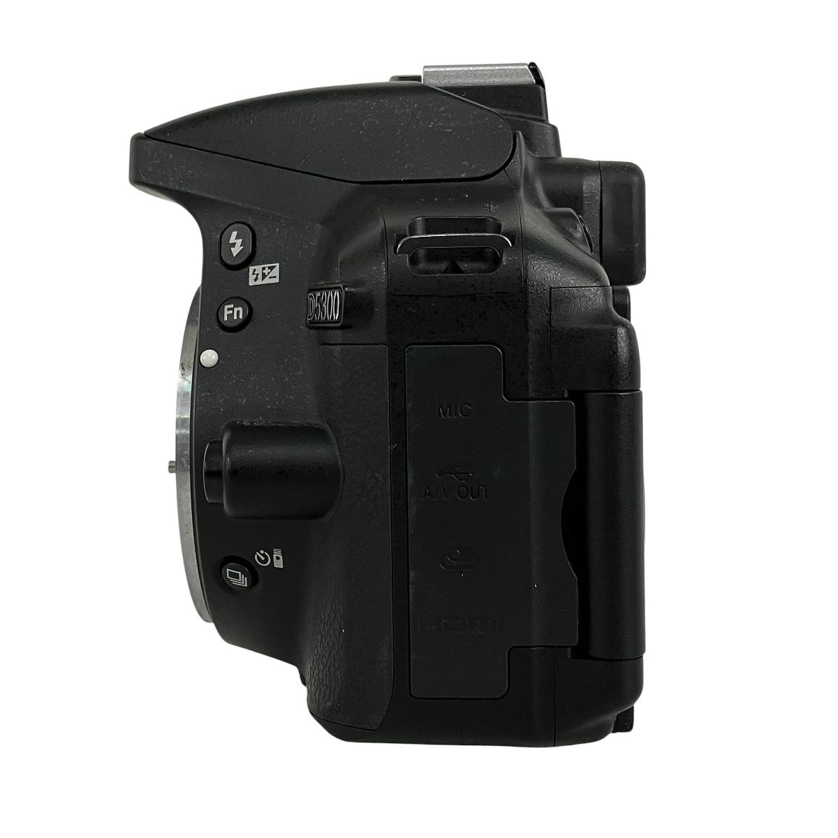 Nikon D5300 AF-S DX NIKKOR 18-55mm f/3.5-5.6G VR II デジタル 一眼